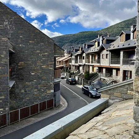 Casa Exclusiva L Wifi L Garaje L Pool 度假居 *